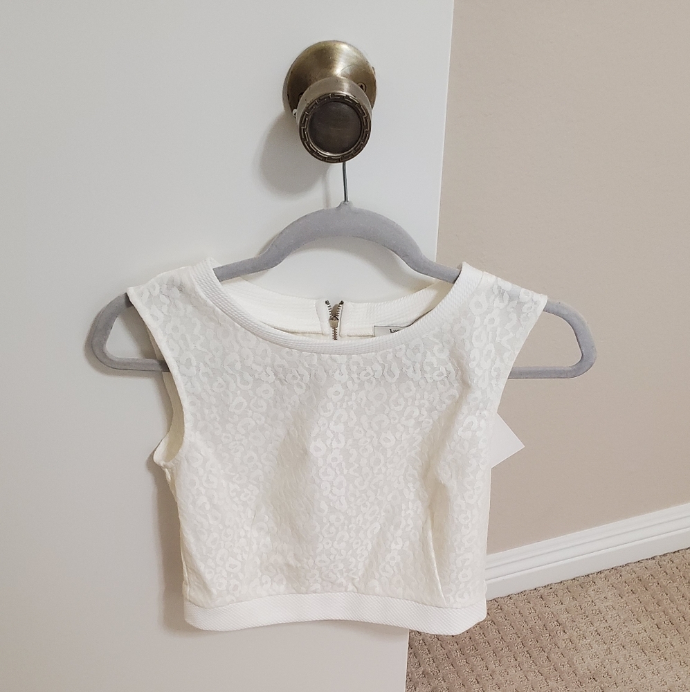 Lucy & Co Woman's Top